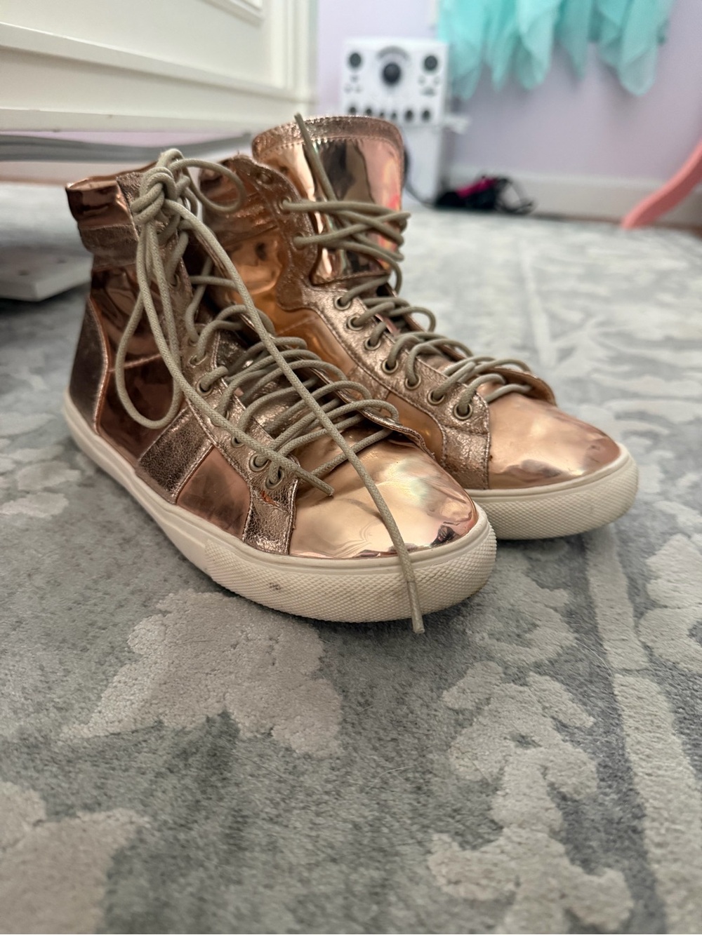 Liliana Metallic Rose Gold High-Top Sneakers